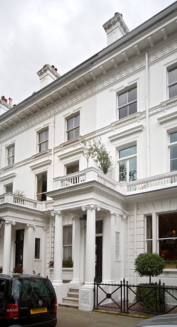 High end building and restoration in central London, Kensington & Chelsea. Exterior refurbishers.