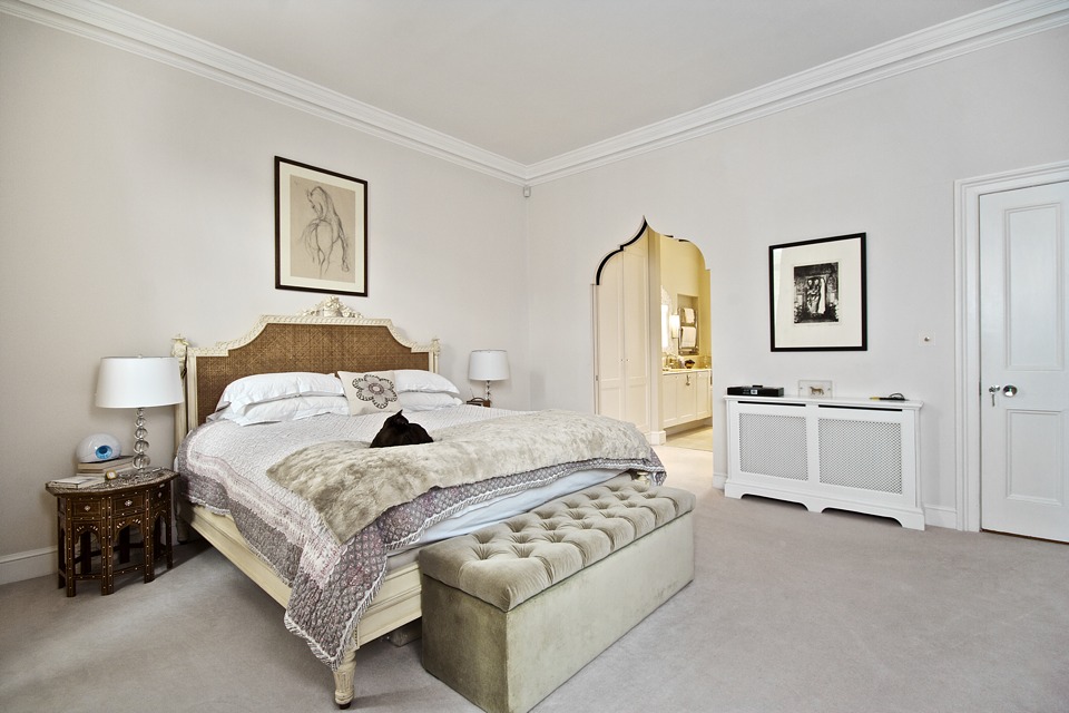 Bedrooms fitted by high end builders and restoration specialists in Chelsea and Fulham