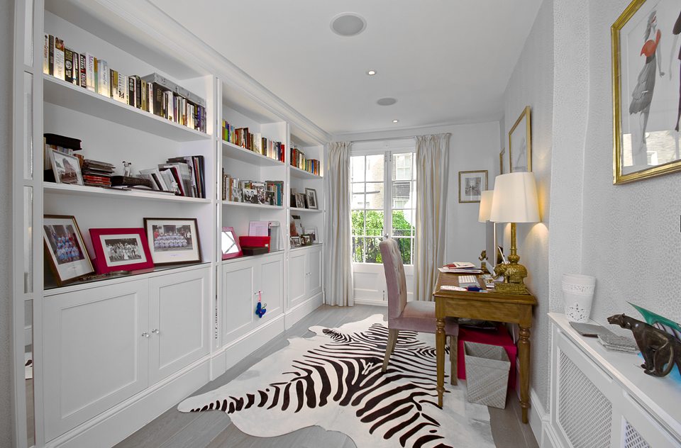 High end builders and restoration specialists in central London, Kensington & Chelsea. Bespoke storage.